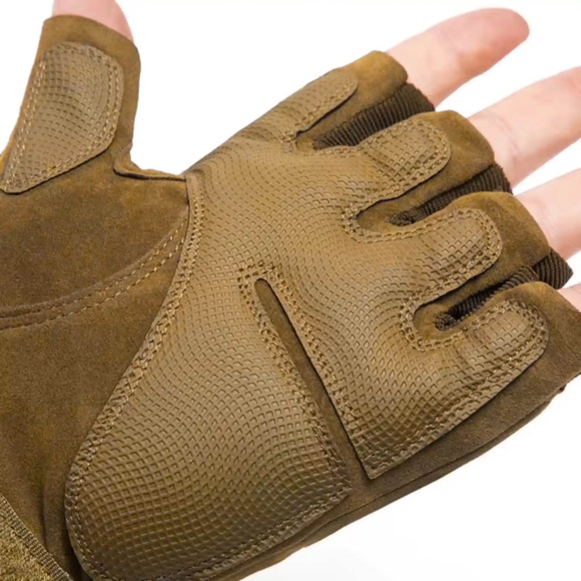 Luvas Dominate Half Desert