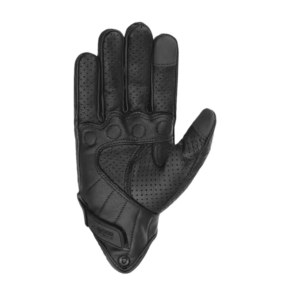 Luvas Dominate Asphalt