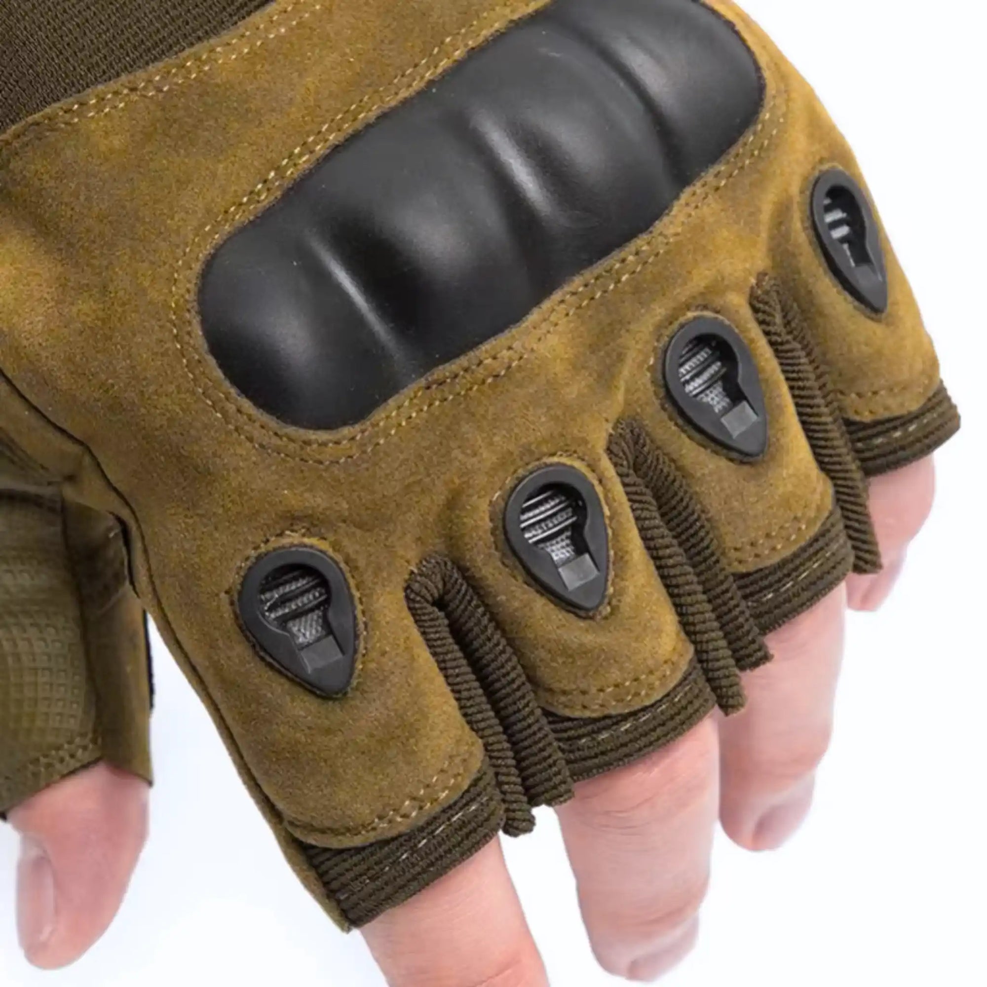 Luvas Dominate Half Desert