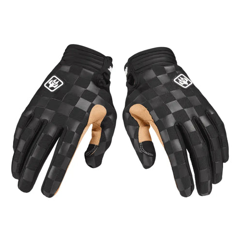 Luvas Dominate Final Lap Black