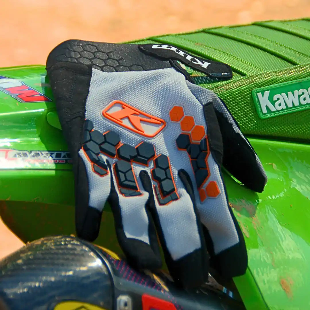 Luvas Dominate Hexax Sand