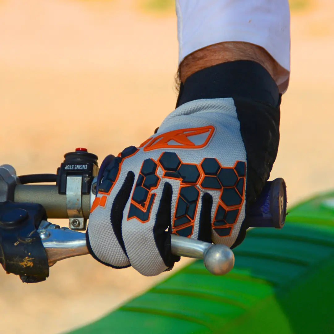 Luvas Dominate Hexax Sand